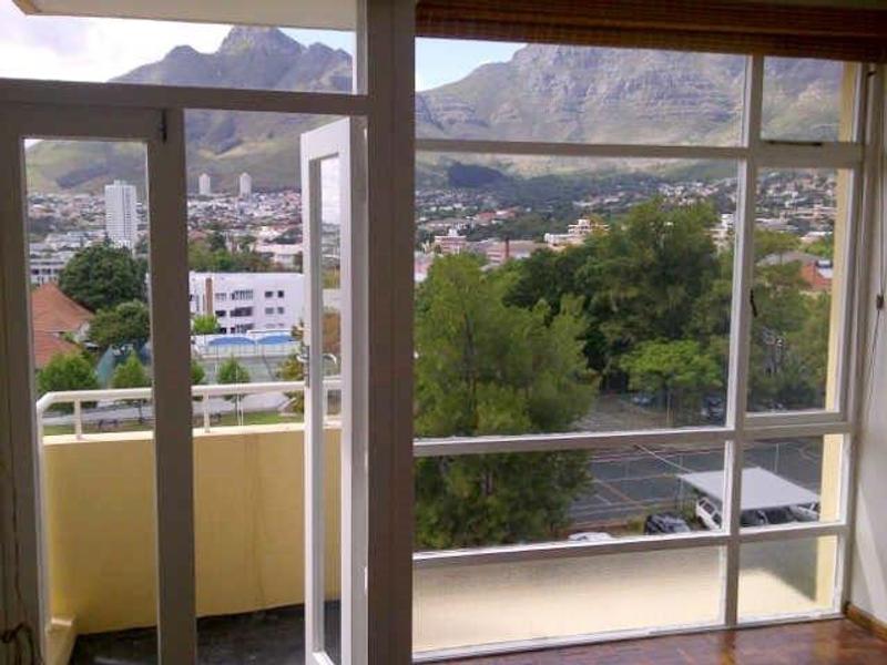 To Let 2 Bedroom Property for Rent in Tamboerskloof Western Cape